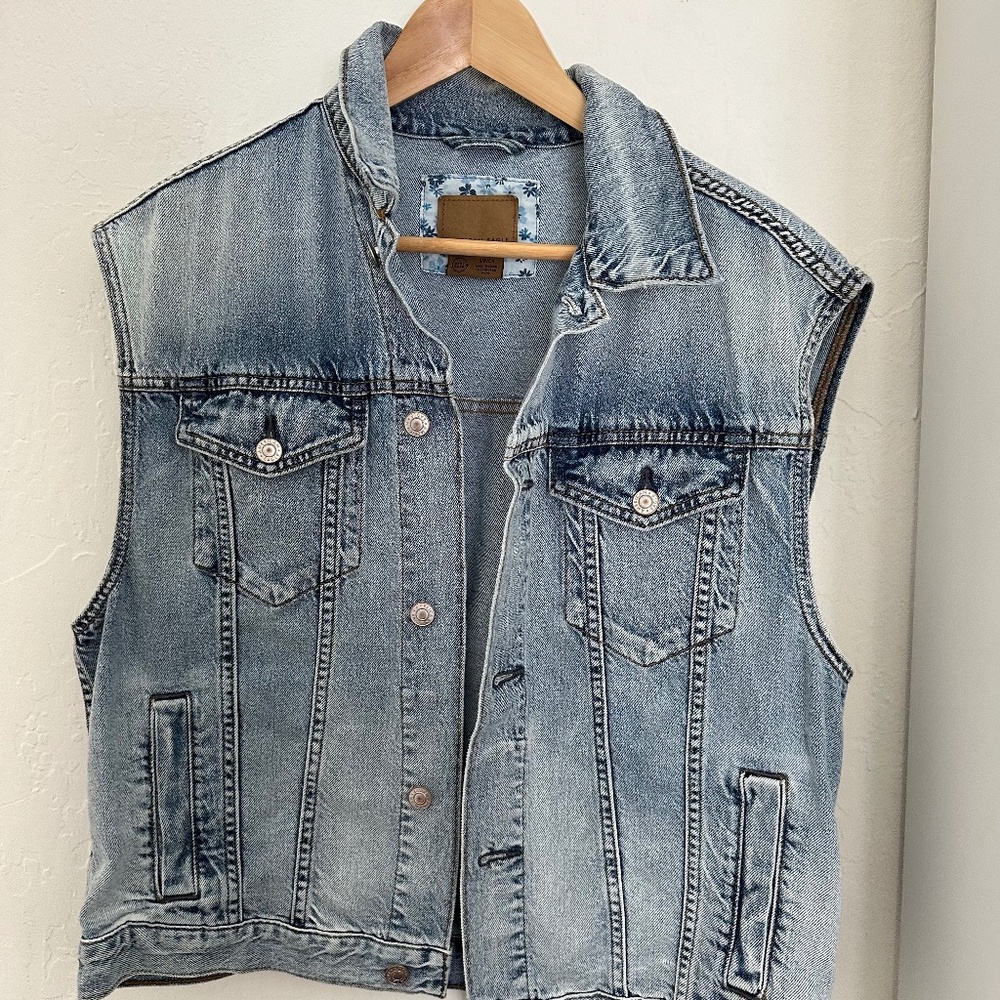 Vintage American Eagle oversized jean vest